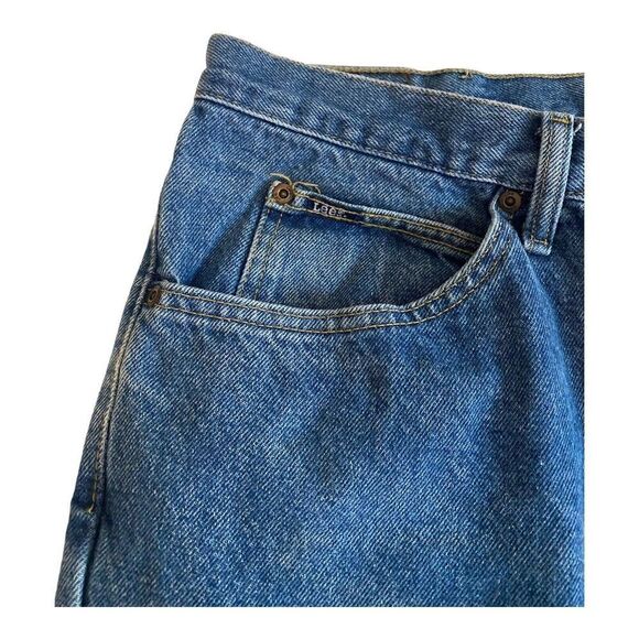 Vintage Lee 38X29 Regular Fit Blue Jeans Classic Quality Heavy Denim Med Wash - Picture 4 of 14